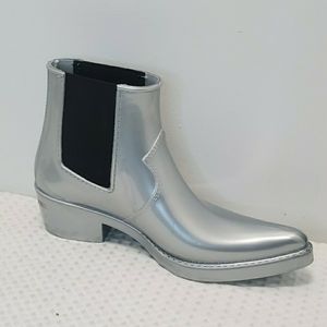 NEW CALVIN KLEIN silver carol Chelsea Western Rubber Ankle Rainboots 7 1/2m